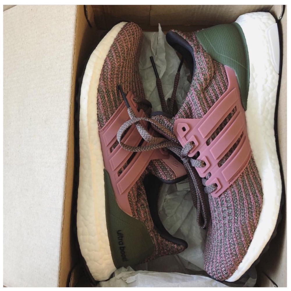 Ultra Boost Women’s size 6